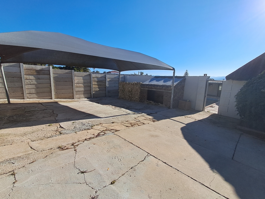 4 Bedroom Property for Sale in Fairbridge Heights Eastern Cape